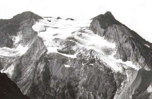 Glacier d'Ossoue depuis le col des Gentianes en 1911 (Photo Pierre René/DR) 