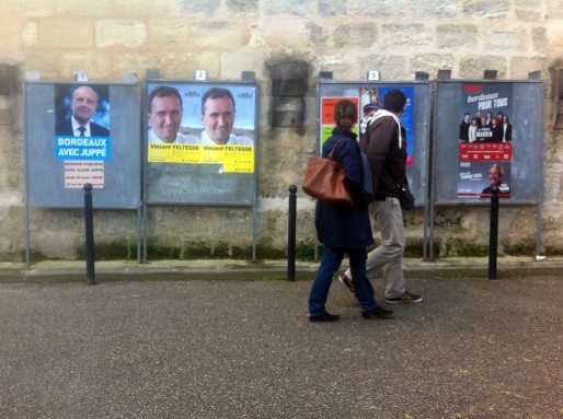 Des panneaux électoraux à Bordeaux (WS/Rue89 Bordeaux)