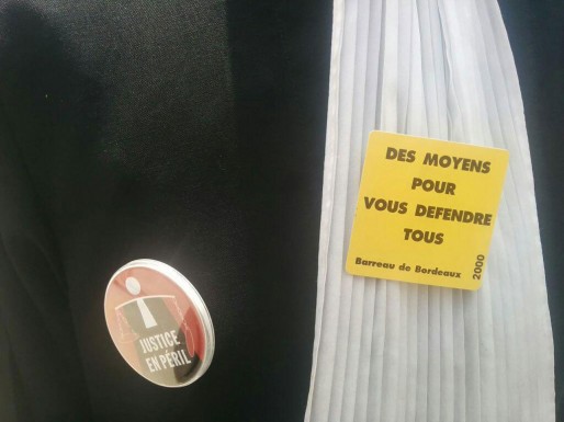 Manifestation des avocats contre l'aide juridictionnelle (DR/Michèle Bauer)