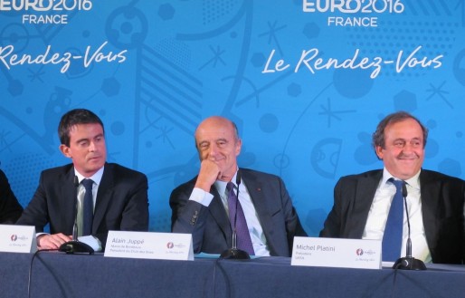 Manuel Valls, Alain Juppé et Miichel Platini à Bordeaux en 2014. (SB/Rue89 Bordeaux)