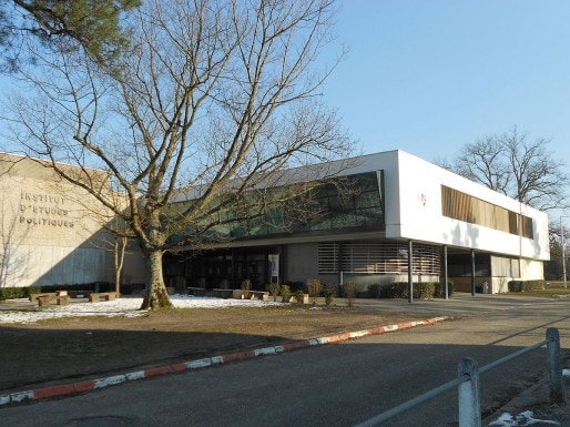 L'Institut des études politiques de Bordeaux (Wikipedia)
