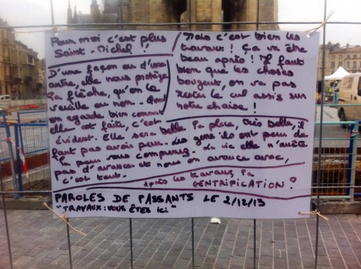 Paroles d'habitants affichées sur les grilles des travaux (WS/Rue89 Bordeaux)