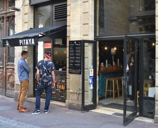 Les enseignes Pitaya se multiplient à Bordeaux, et bientôt ailleurs en France (BBC/Rue89 Bordeaux)