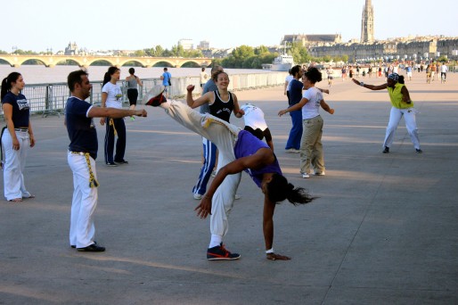 Entre danse et art martial, la Capoeira est directement liée à l'histoire de l'esclavage (AD/Rue89 Bordeaux)