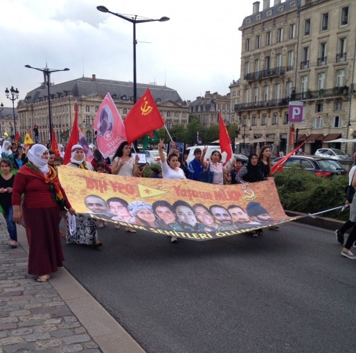 Manifestation de l'association franco-kurde de Bordeaux (MI/Rue 89 Bordeaux)