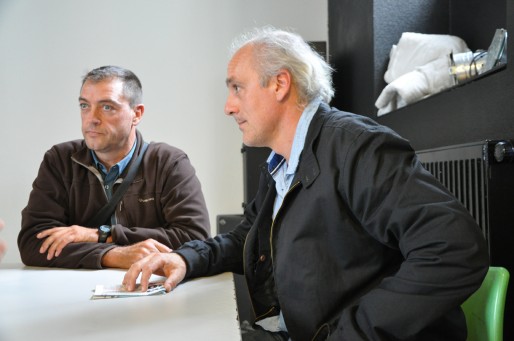 Philippe Poutou (à droite) membre de la CGT Ford (Xavier Ridon/Rue89 Bordeaux)