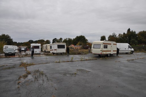 Les Roms ont dû chercher un nouveau terrain où dormir à Mérignac (Xavier Ridon/Rue89 Bordeaux)