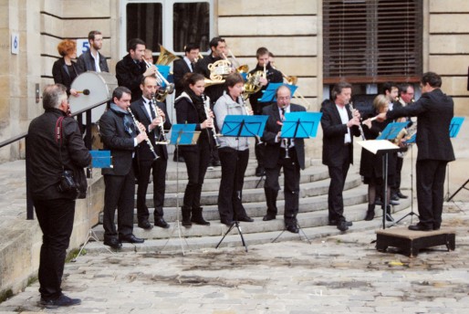 Concert donnée par l’Orchestre d’Harmonie Municipale dans la cour du Palais Rohan (WS/Rue89 Bordeaux)