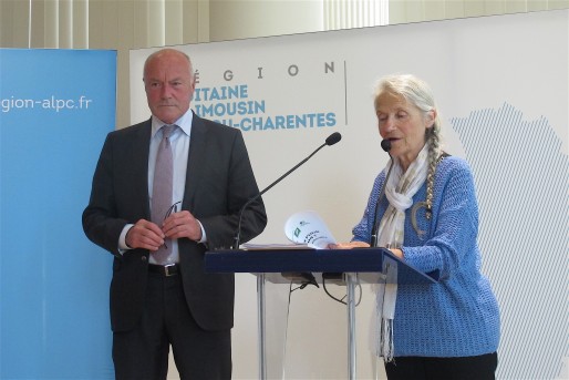 Anne-Marie Cocula, vice-présidente du Conseil régional, a mené la consultation quant au nouveau nom de la grande région (AP/Rue89 Bordeaux)