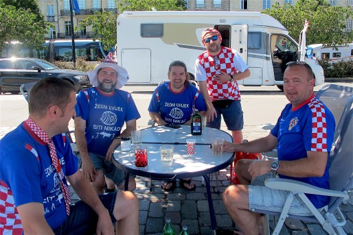 Kreso, Dario, Dubravko et Aron sont partis deux semaines en camping-car pour "mêler vacances et sport" (AP/Rue89 Bordeaux)