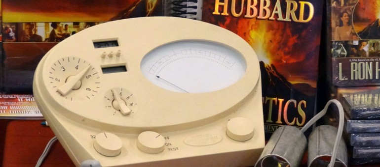 « J’ai testé l’électromètre de la scientologie à Bordeaux »