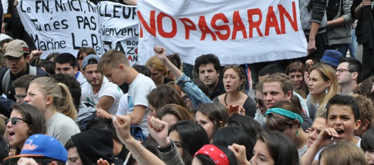 Manifestations contre le Front National à Bordeaux