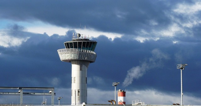 Les élus locaux veulent contrôler l’aéroport de Bordeaux
