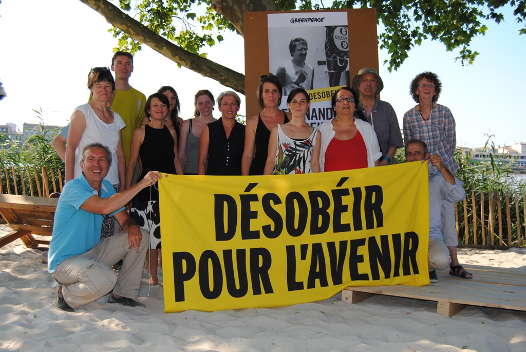 Greenpeace Bordeaux rend hommage à Fernando Pereira