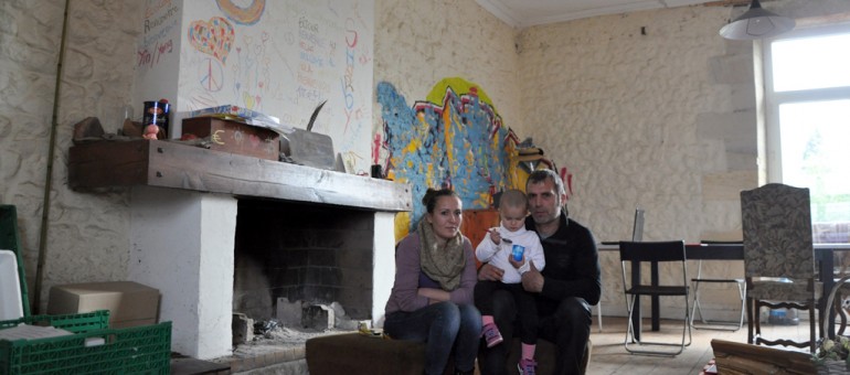 Squats à Bordeaux : du bidonville à la « maison du bonheur »