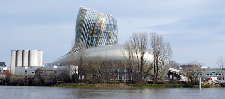 Le tour de la Cité du Vin en 12 degrés