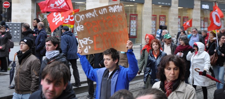Avec 30000 manifestants, Bordeaux tempête contre la Loi Travail