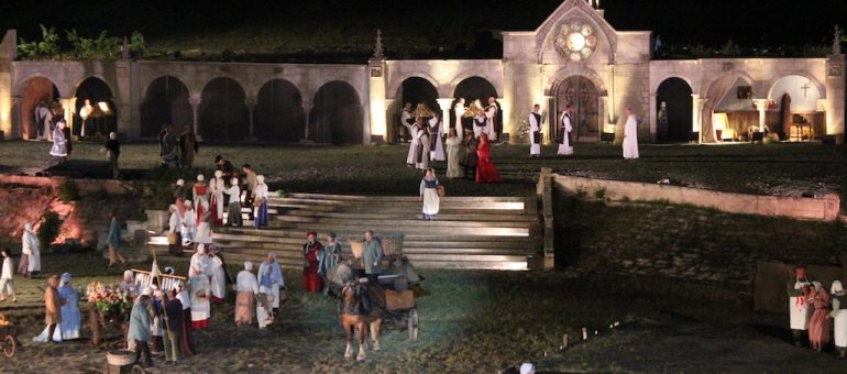 Coulisses de l’été (1) : la Bataille de Castillon fend l’armure