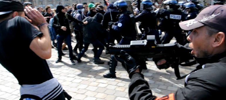 Confrontations dans la manif anti-Loi Travail à Bordeaux