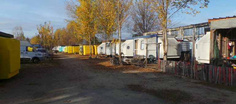 Visages de la précarité (1) : le centre d’accueil d’urgence de la Caserne Niel