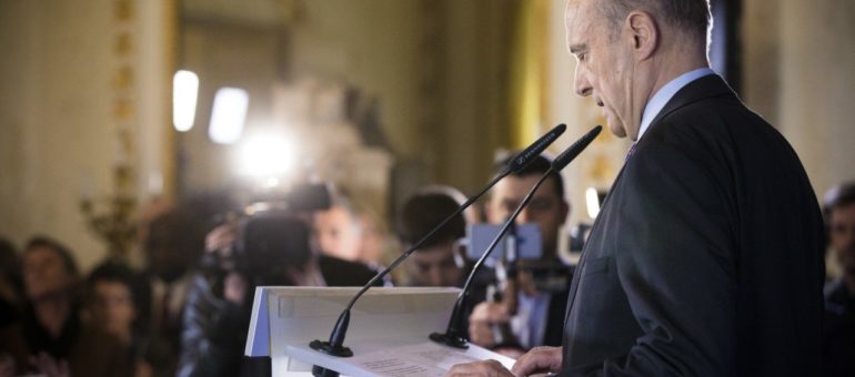 Alain Juppé ne sortira pas la droite de l’impasse