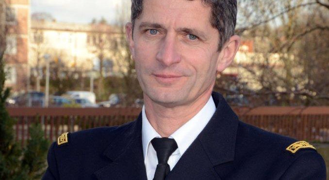 Qualifier l’ex-patron des gendarmes de « fumier » n’est pas une injure, selon le tribunal de Bordeaux