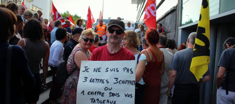 Une grève contre la disparition d’emplois à La Poste de Bordeaux