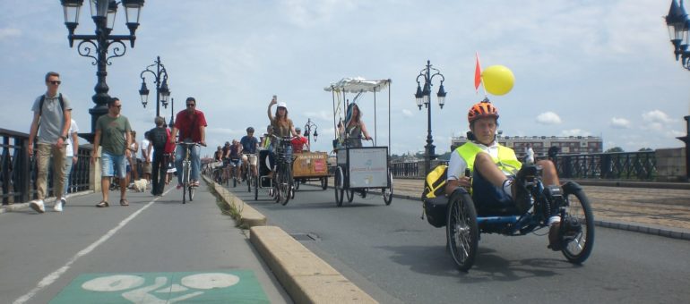 Le pont de pierre, porte du paradis des cyclistes et piétons
