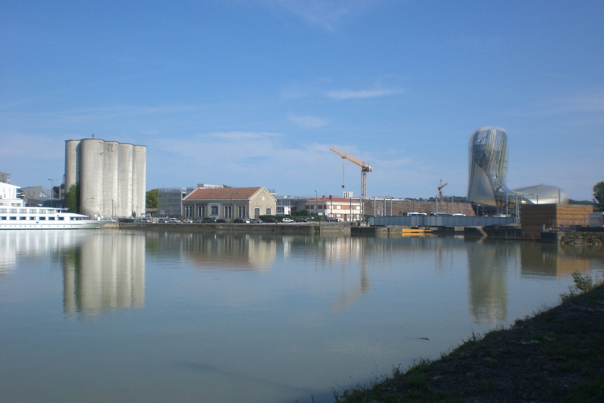 Un appel à projets lancé pour les silos des bassins à flot