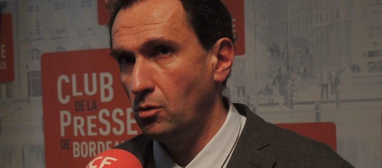 Municipales : Vincent Feltesse court en solitaire vers la mairie de Bordeaux