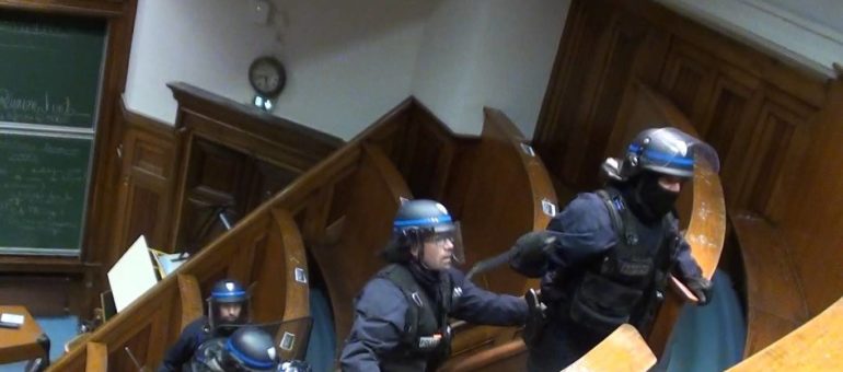 Montée de tension après la descente de police à l’université de Bordeaux