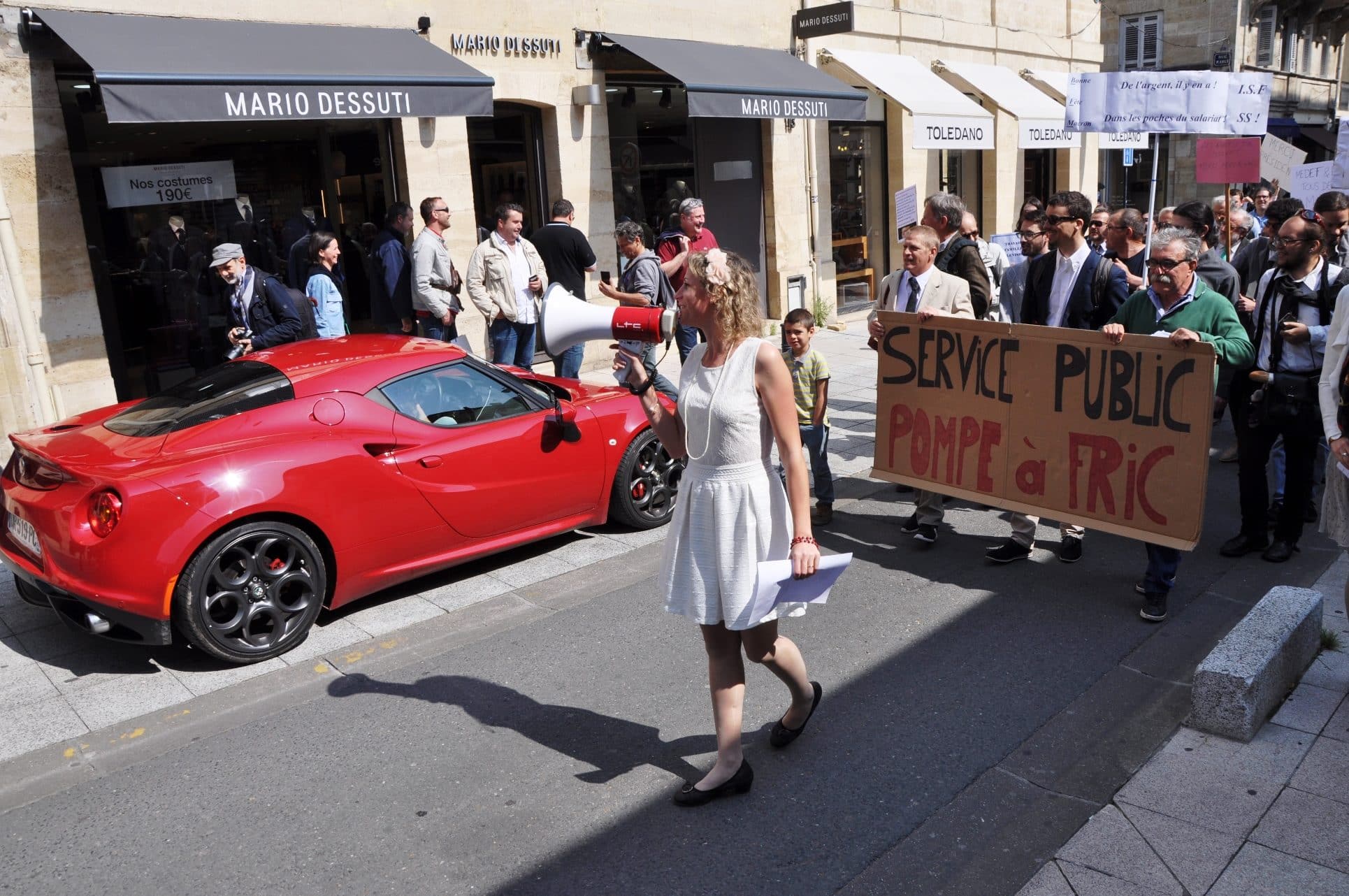 Plus de 600 « riches » pour la Fête à Macron à Bordeaux