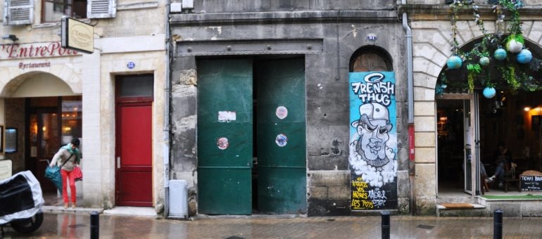Les jeunes exilés du squat de la Ruche vont-ils perdre leur refuge ?
