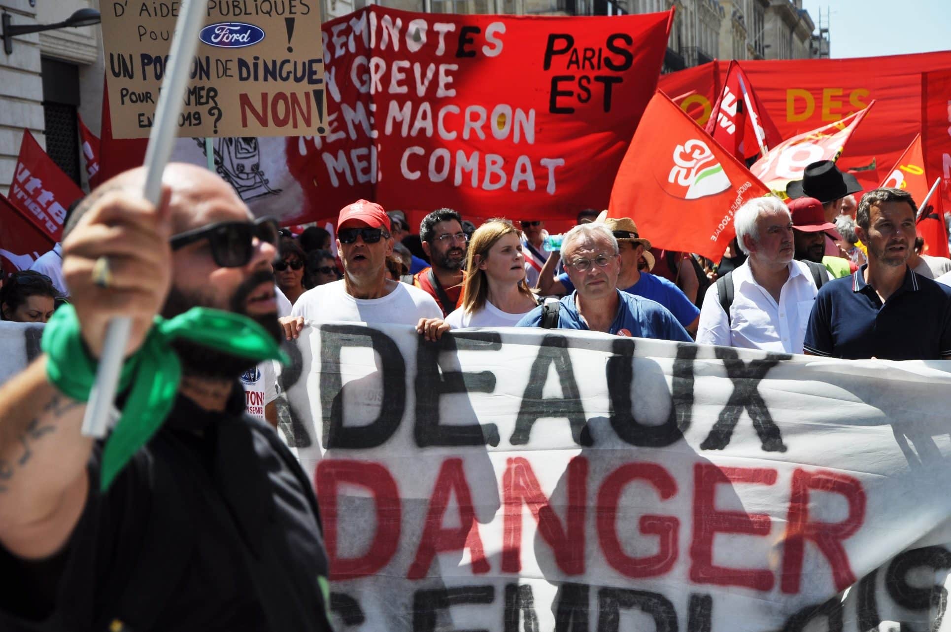 400 manifestants solidaires des Ford à Bordeaux