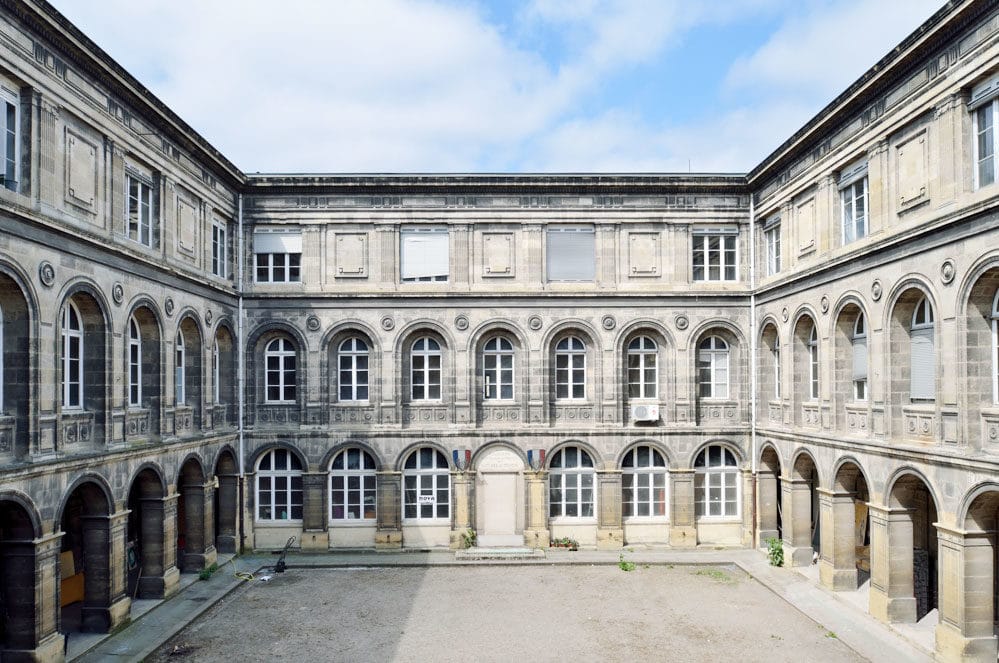 En juillet à Bordeaux, passez vos week-ends au commissariat !