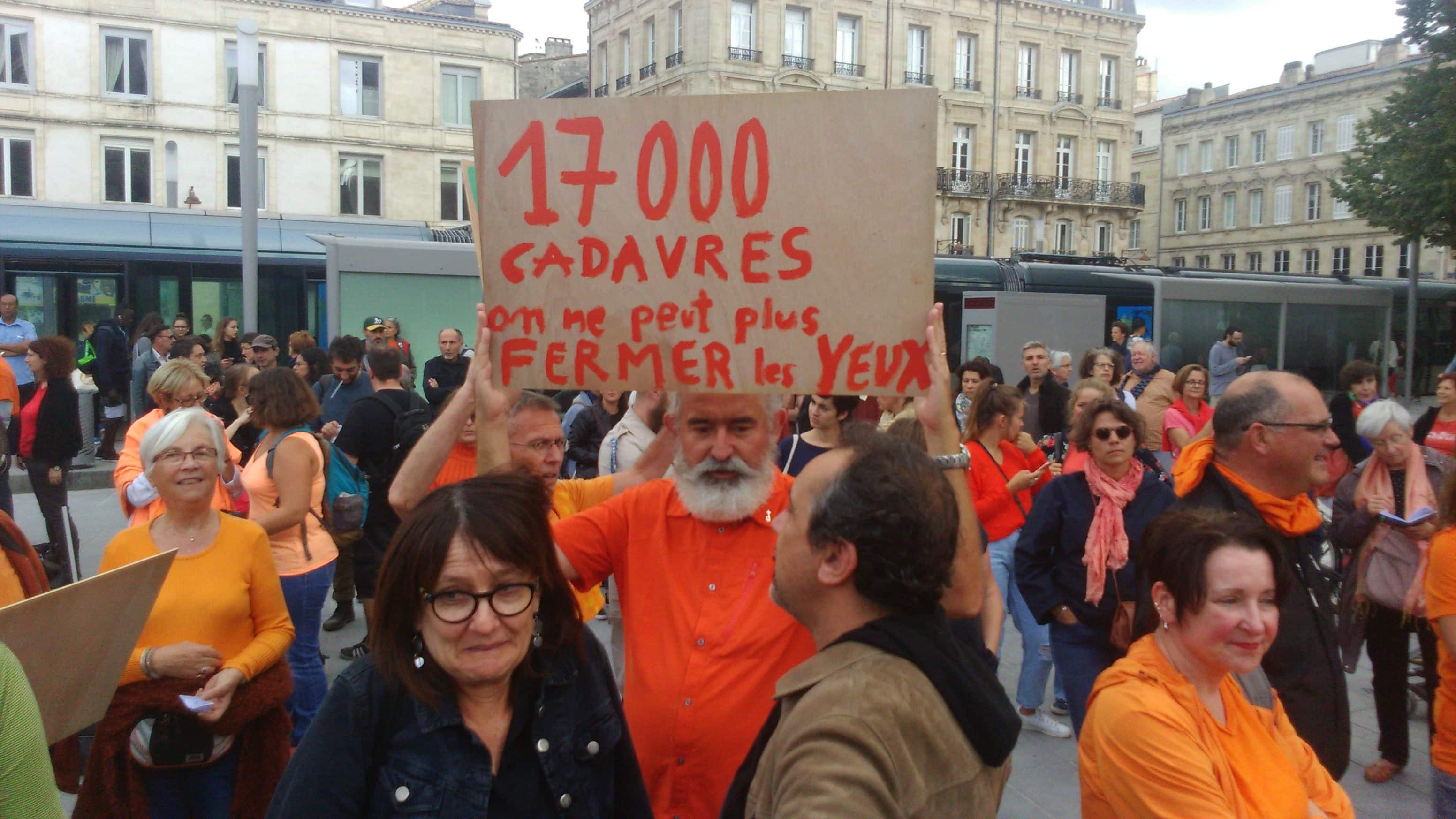 Plus de 700 personnes à Bordeaux pour l’Aquarius et SOS Méditerranée