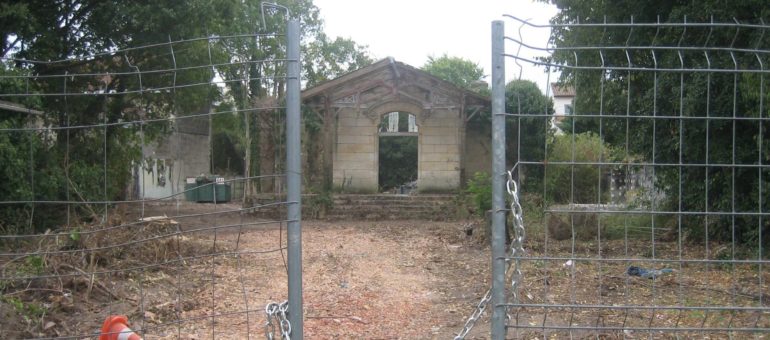 Pourquoi le logement devient une pierre dans le jardin des maires