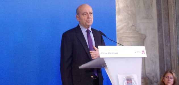 Pour Juppé, « il n’y a pas d’alternative » à la ligne de Macron