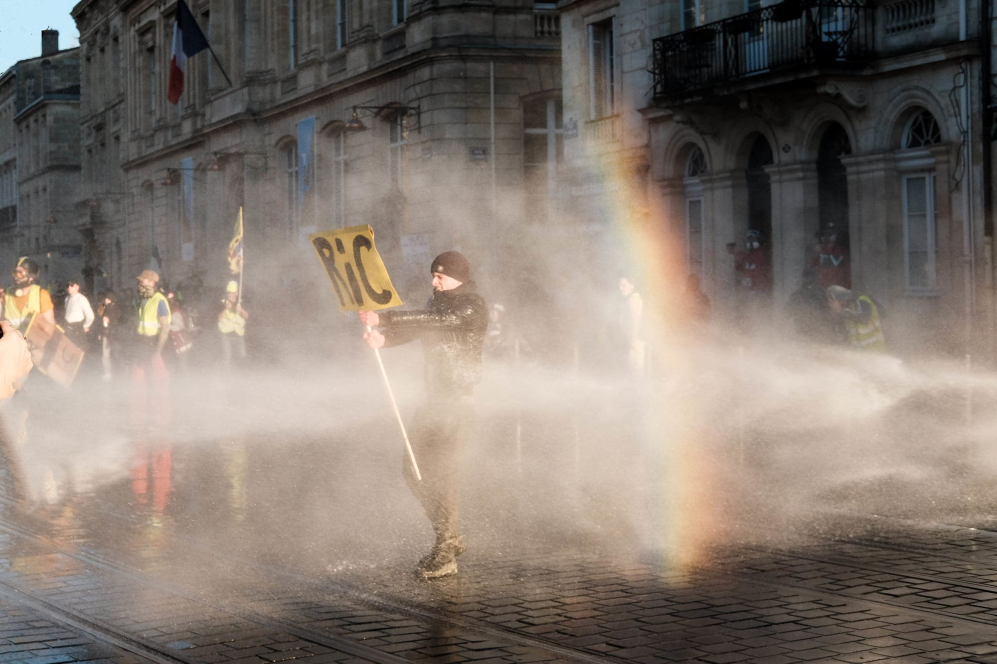 Gilets jaunes : toujours une forte mobilisation pour l’acte 15 à Bordeaux