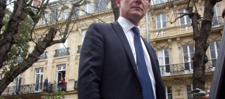 Nicolas Florian, nouveau maire de Bordeaux, un « apparratchic » type
