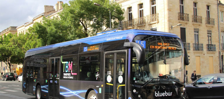 Le Bluebus de Bolloré, premier en piste pour tester son bus électrique à Bordeaux Métropole