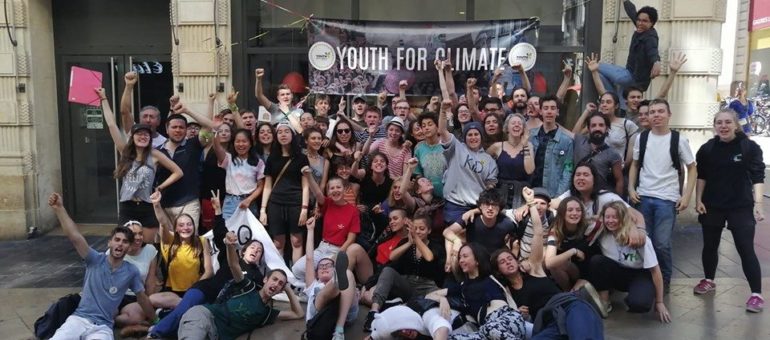 Les Jeunes pour le climat se mobilisent à Bordeaux avant de bloquer un MacDonald’s