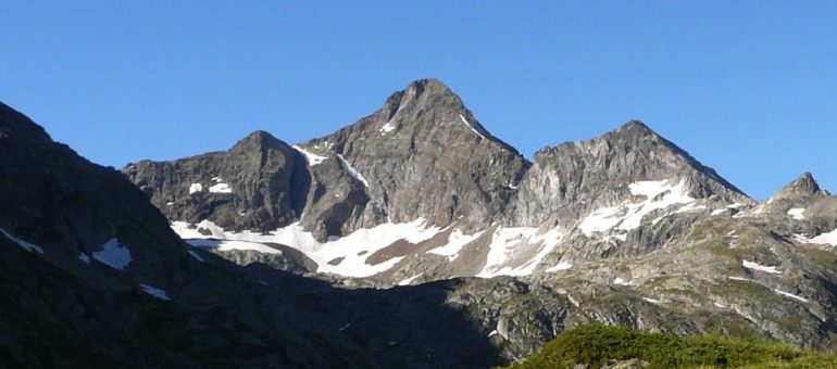 Epitaphe pour l’Arriel, le dernier glacier néo-aquitain des Pyrénées
