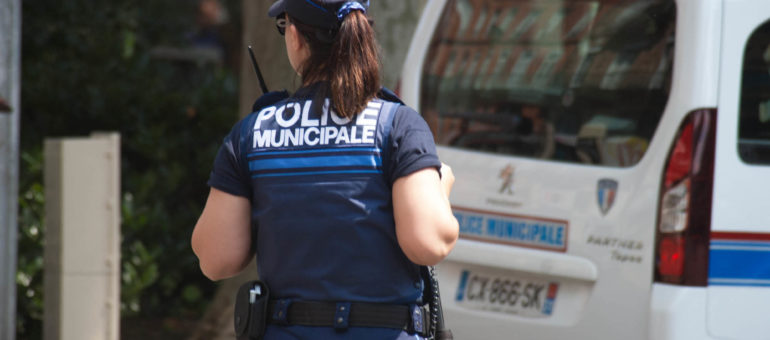 Policier municipal, un métier en tension à Bordeaux Métropole