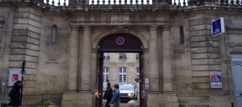 Les étranges prêts du Crédit Municipal de Bordeaux prennent un tour politique