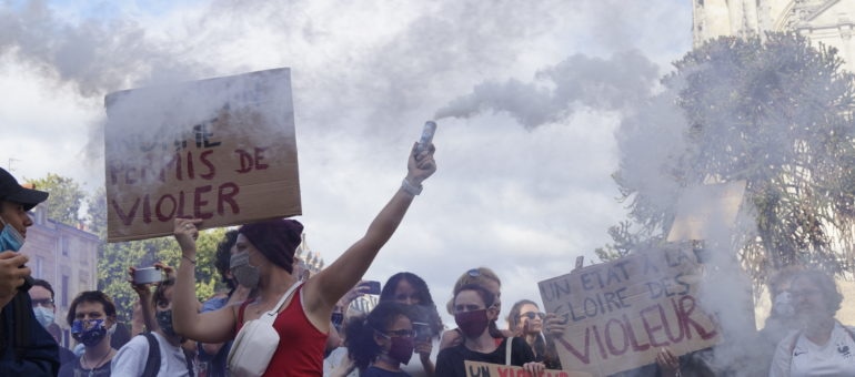 Manifestation à Bordeaux contre « le ministère du viol »