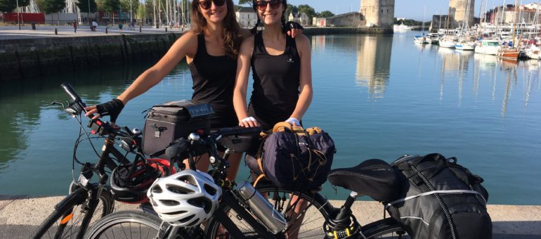 Amandine et Lucie vont pédaler 500 bornes en 5 jours au profit des sans-abri