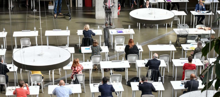 Bordeaux Métropole enterre la cogestion, Alain Anziani élu président