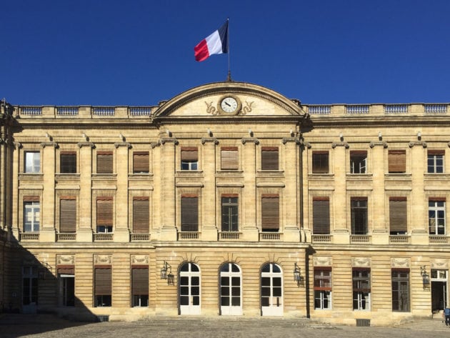 Ça bouchonne à droite pour les municipales 2026 à Bordeaux