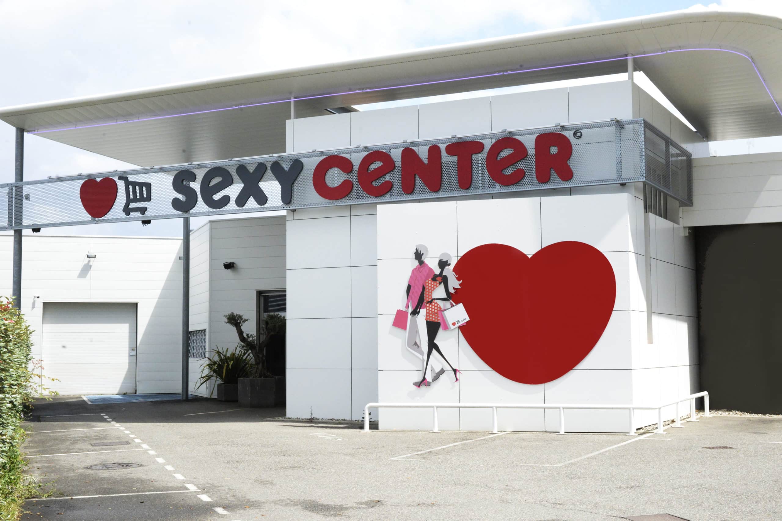 Rideaux baissés, les sex-shops bordelais en activité demi-molle